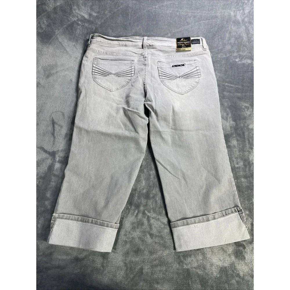 Women Jean Shorts Capri Pants Bundle Brand Levis‎ Jordache Gloria NWT Lot of 4